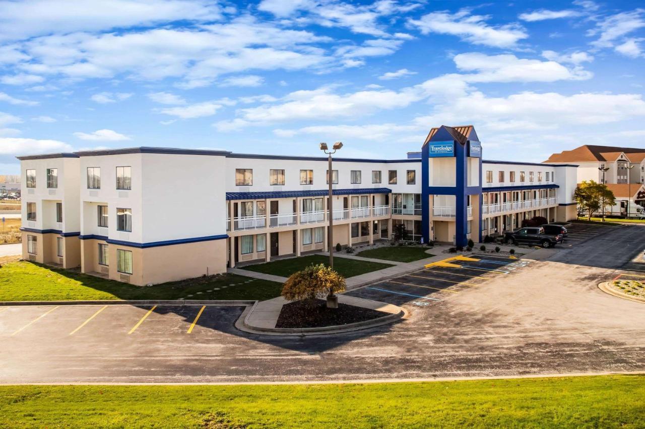 Travelodge By Wyndham Fort Wayne North Екстер'єр фото