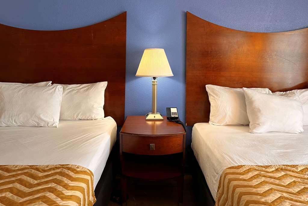 Travelodge By Wyndham Fort Wayne North Номер фото
